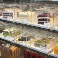 บ้านหญ้าขาว Baan Hyakhaw Cafe Coffee Bakery ศรีสมาน