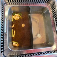 อิเจ้แจ่วฮ้อน แอนด์ ชาบู สีลม