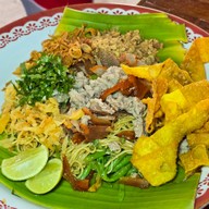 ก๋วยเตี๋ยวเต่า บะหมี่ทำเอง