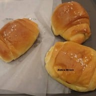 เมนูของร้าน Yume Pan Samyan Mitrtown