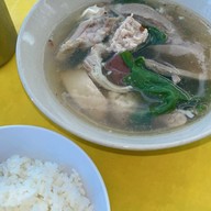 เมนูของร้าน ต้มเลือดหมูปากซอยอรรถกวี