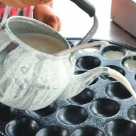 ขนมครกหน้าอำเภอบางกรวย