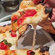 PST Bangkok (Pizza Studio Tamaki)