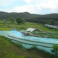 บรรยากาศ ทองสมบูรณ์คลับ