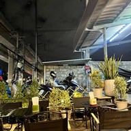 ชาชักโกอิน โรตีเนยสด โทสต์คาราเมล กือโป๊ะ @สุขสมาน