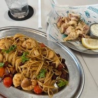 Fishmonger อารีย์