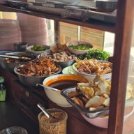 ก๋วยเตี๋ยวเต่า บะหมี่ทำเอง