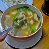 ครัวเจ๊แมว ปากน้ำปราณ