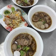 วัฒนาพานิช เอกมัย (Ekkamai)