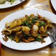 ครัวเจ๊แมว ปากน้ำปราณ