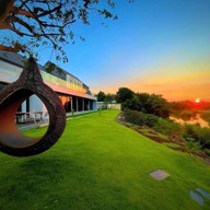 Luna Cafe At Kanchanaburi