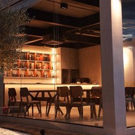 Hidden House Cafe & Bistro