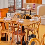 หลงกันไป Long Kan Pai