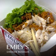 Emily's เส้นหมี่ไก่ฉีก เจริญนคร 10
