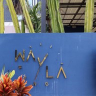 หน้าร้าน Waylawang Coffee Baked Craft District รามอินทรา-จตุโชติ