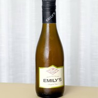 Emily's เส้นหมี่ไก่ฉีก เจริญนคร 10