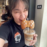 Coffee Room คอฟฟี่รูม Yaowarat