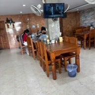 เยาวเรศ เตี๋ยวตุ๋นหม้อไฟ เอแบค