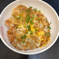 แอนก๋วยเตี๋ยวคั่วไก่ (Ann Kua Gai) บรรทัดทอง