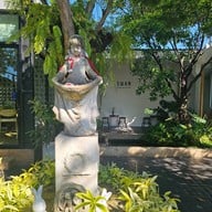 SWAN specialty Coffee & Bistro