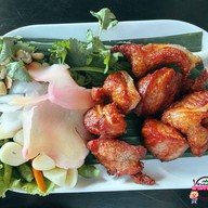 ธรรมชาติ อิสาน บีช คาเฟ่ พระยาสุเรนทร์