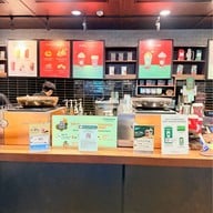 Starbucks เซ็นทรัลพลาซา ปิ่นเกล้า ชั้น 1