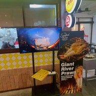 แอนก๋วยเตี๋ยวคั่วไก่ (Ann Kua Gai) บรรทัดทอง