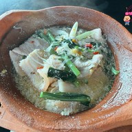 ธรรมชาติ อิสาน บีช คาเฟ่ พระยาสุเรนทร์