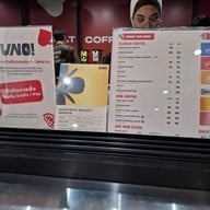 Uno Coffee Maneeya center