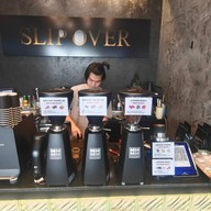 Slipover coffee ( ร้านกาเเฟสลิปโอเวอร์ ) เเคราย
