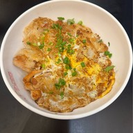 แอนก๋วยเตี๋ยวคั่วไก่ (Ann Kua Gai) บรรทัดทอง