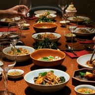 Sakkwa สัก-กะ-วา ตลาดน้อย