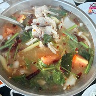 ธรรมชาติ อิสาน บีช คาเฟ่ พระยาสุเรนทร์