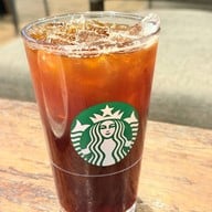 Starbucks เซ็นทรัลพลาซา ปิ่นเกล้า ชั้น 1
