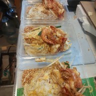 โชคดีผัดไทยโบราณ ท่าช้าง วังหลวง ท่าช้าง วังหลวง