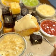 หนึ่ง นม นัว Mega Bangna