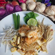 โชคดีผัดไทยโบราณ ท่าช้าง วังหลวง ท่าช้าง วังหลวง