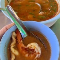 เมนูของร้าน ร้านป้อมกินแล้วรวย -