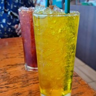 เมนูของร้าน เตี๋ยวต่อเรือ lotus สมุทรปราการ