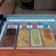 เมนูของร้าน The AIS & HANI Ropewalk