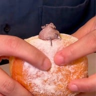 UNI DONUTS นามะโดนัท อโศก