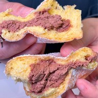 UNI DONUTS นามะโดนัท อโศก