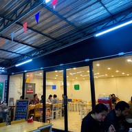 ยุ้ยย่างเยอะ สาขาแยกพระชนกจักรี