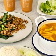 ร้านอาหารขุน ณ kunnasouthernfoodstory พุทธมณฑลสาย2