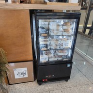 บรรยากาศ Commonly Specialty Coffee Surawong Surawong