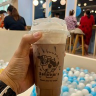 ร้านใส่นม ปากเกร็ด