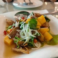 เมนูของร้าน สวนกุหลาบ ซอยอารีย์