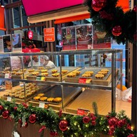 YOLK Oriental Bakehouse & Tea Bar Central World