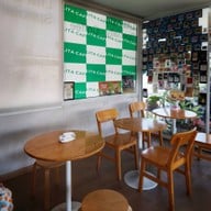 บรรยากาศ Lita cafe & Roaster ลาดกระบัง