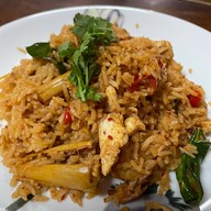 เฮียย้งถอดเสื้อ 00000